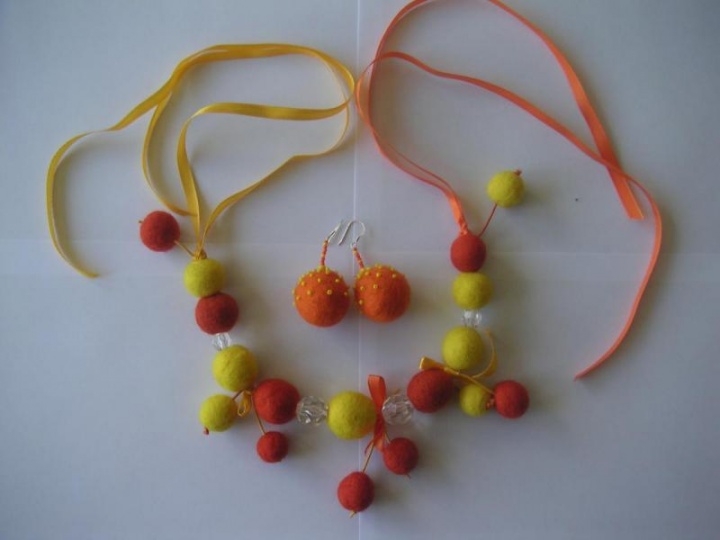 Spring colored necklace and earrings