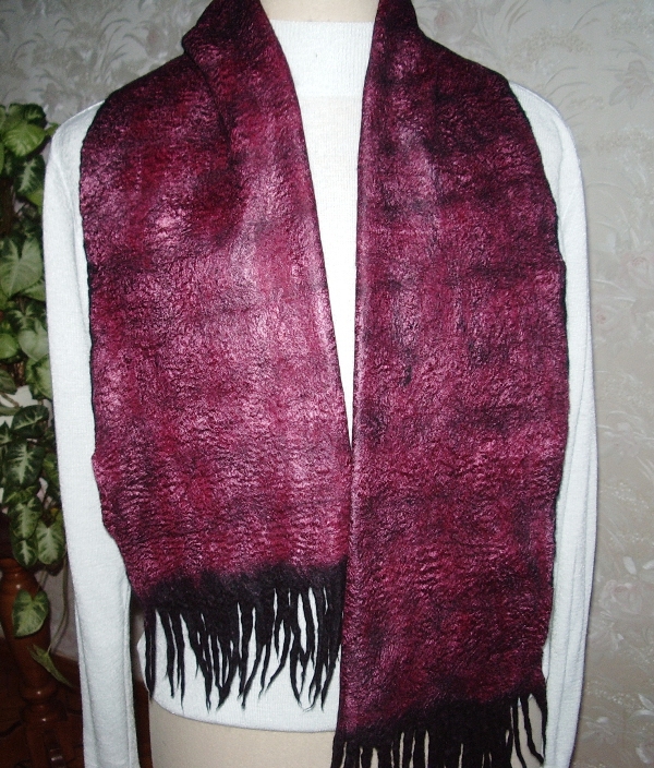 Masculine burgundy scarf, 140x34 cm