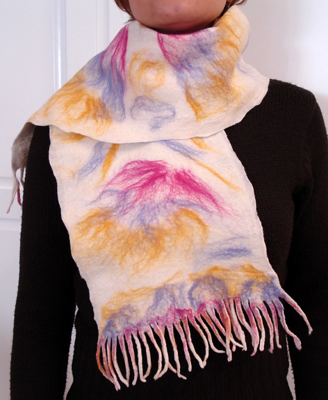 light variegated scarf picture no. 2