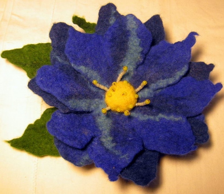 Blue Flower - brooch