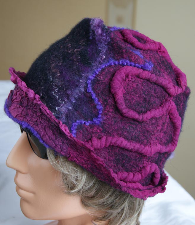 Lilac cap picture no. 3