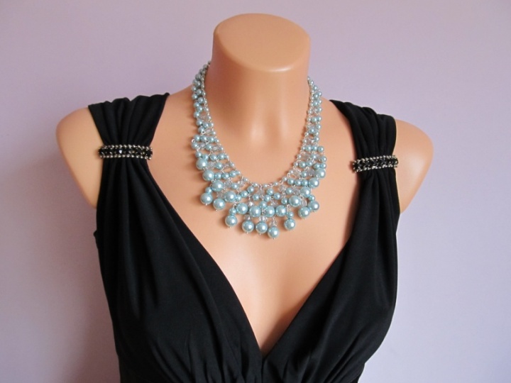 Blue luxury necklace picture no. 2