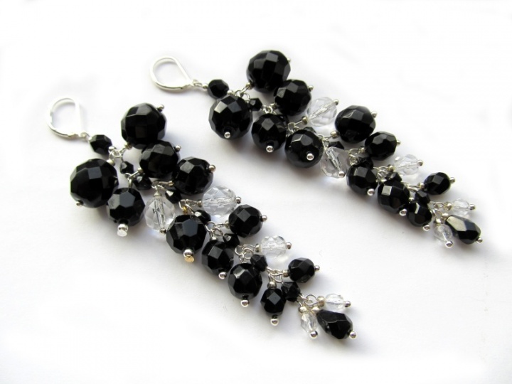 Black earrings " clusters "