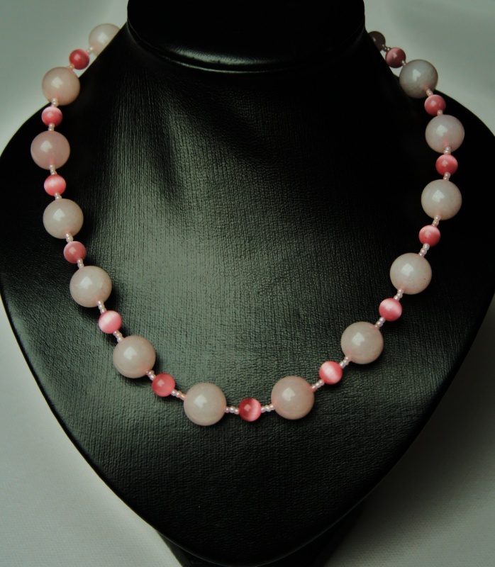 neckless " pink "