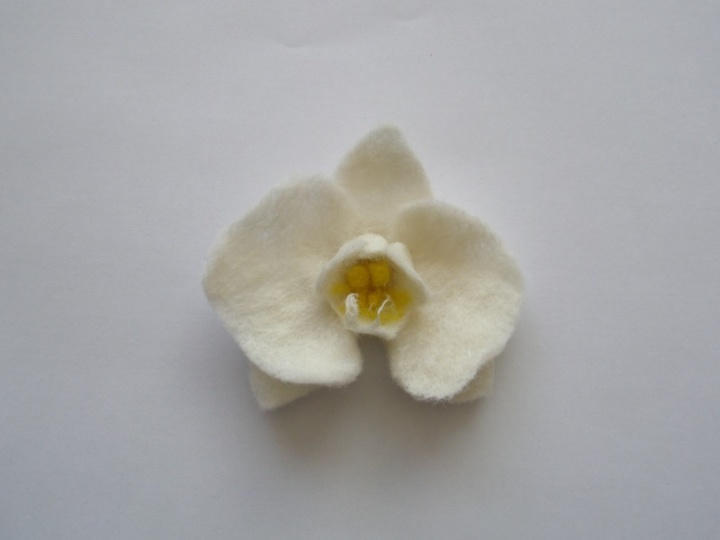 orchid brooch