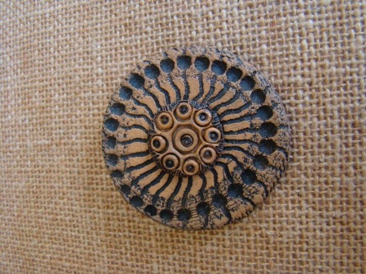 UNIQUE Molinos brooch " luminosity "