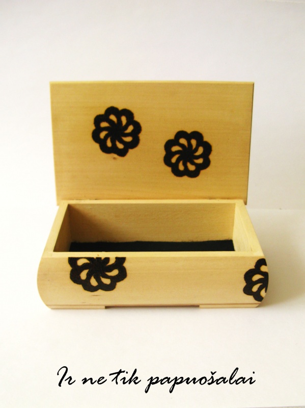 Jewelry box picture no. 3