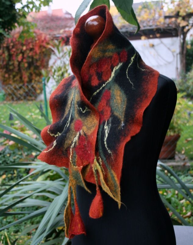 Scarf " Fall colors " picture no. 2