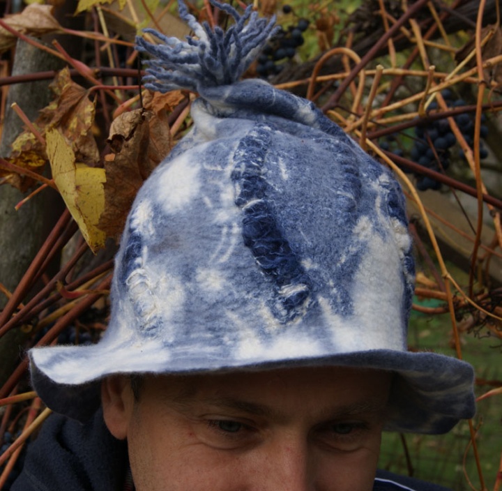 Male bathhouse bonnet picture no. 3