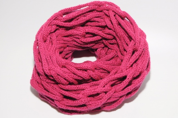 Loop scarf