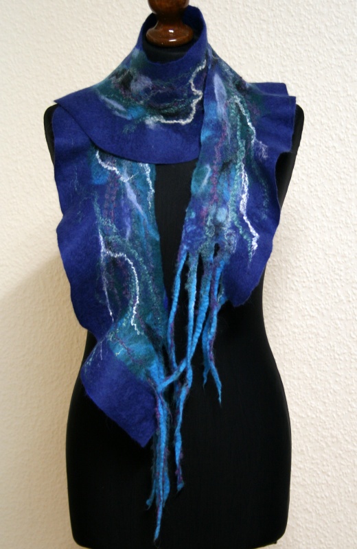 Scarf " Lightning Lake " picture no. 2