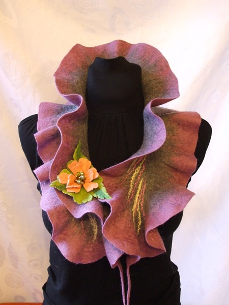 Gray-lilac scarf