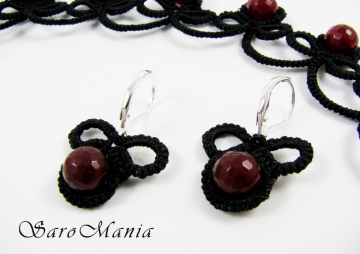 Necklaces and earrings with ruby ​​beads picture no. 2