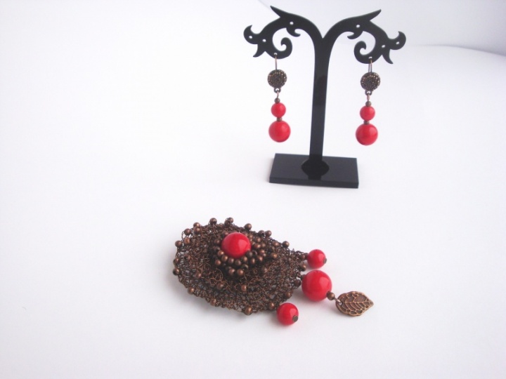 Earrings and brooch crocheted picture no. 3