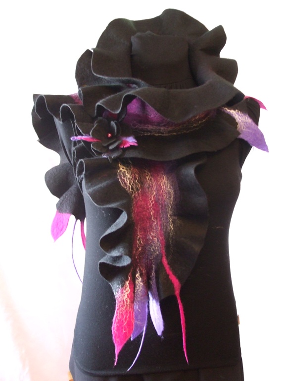 Black and violet scarf