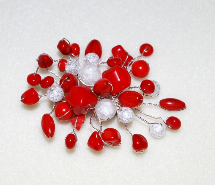 Brooch " rowan snow " picture no. 2