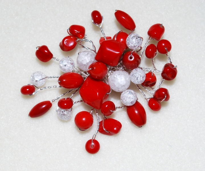 Brooch " rowan snow " picture no. 3