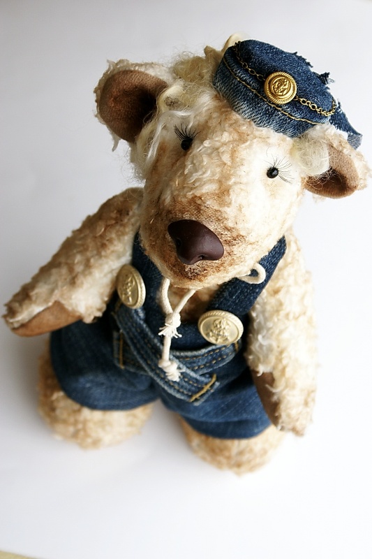 Teddy " Bernard " picture no. 3