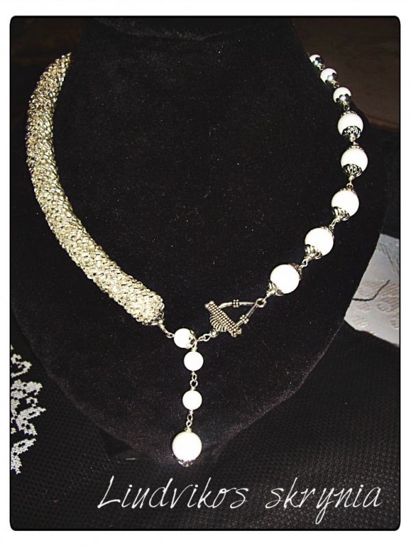 White coral necklace