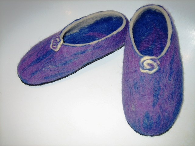 Felt slippers picture no. 3