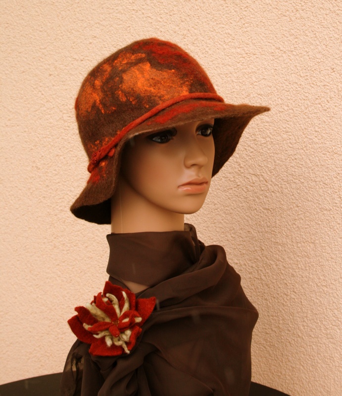 Hat " Mrs. Nijole "