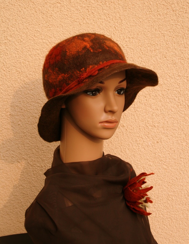 Hat " Mrs. Nijole " picture no. 2