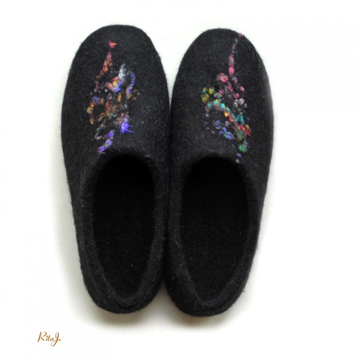 Felt slippers BLACK