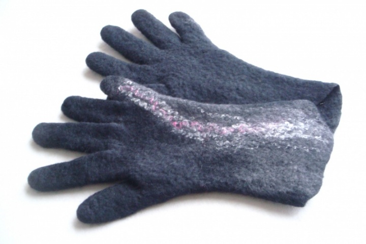 Felt gloves. picture no. 2