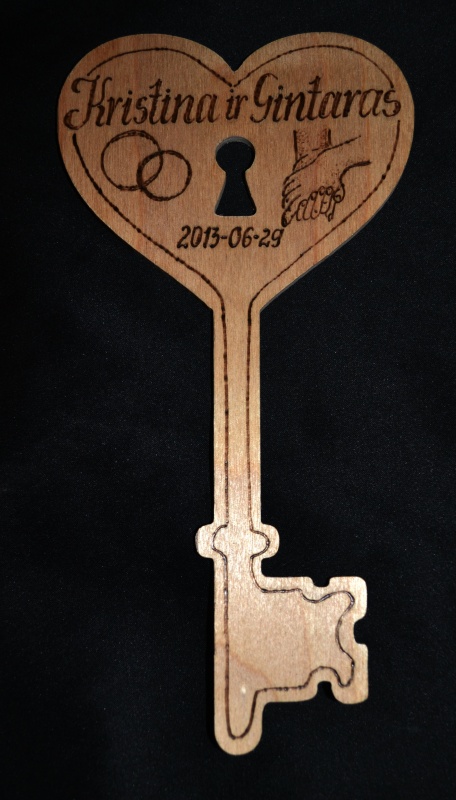 Wooden key picture no. 3