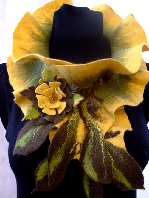 Yellow-brown scarf picture no. 3