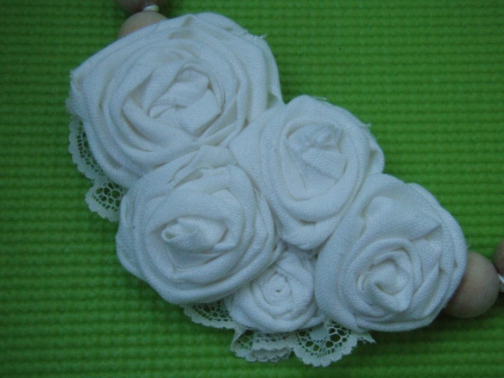 White roses