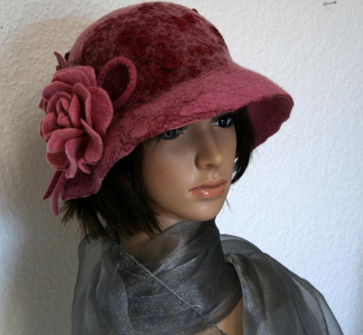 Hat " rose "