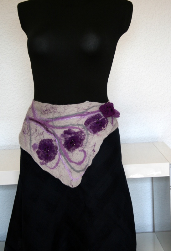 Belt " violet flowers " picture no. 2