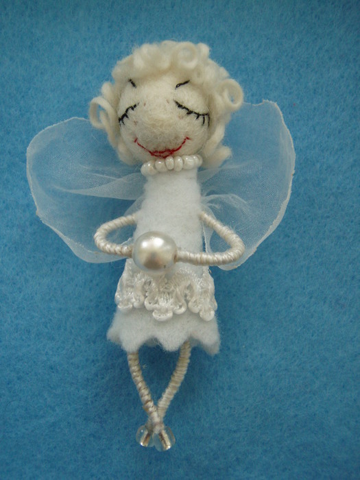 angel brooch