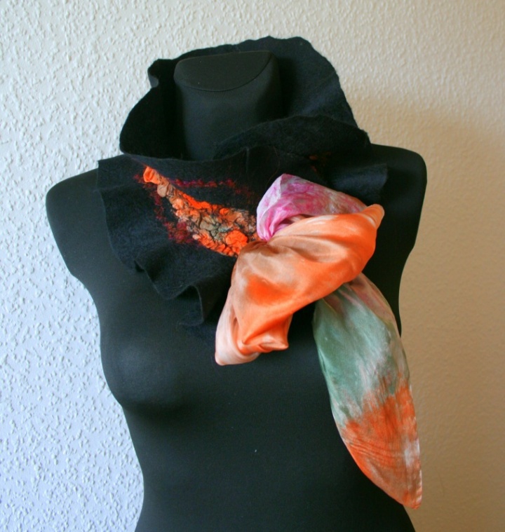 Scarf " fall color "