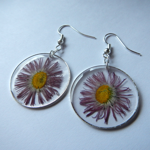 Earrings " purple daisy "