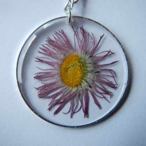 Earrings " purple daisy " picture no. 2