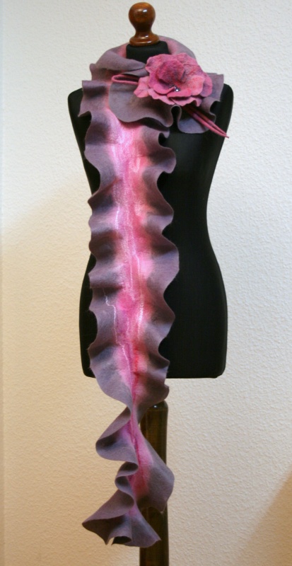 Scarf " pink Peaks "