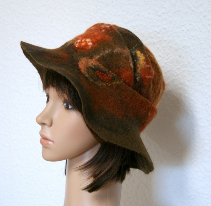 Hat " Sylvia "