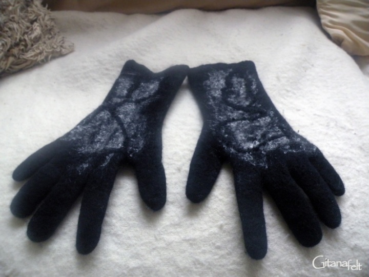 Felt gloves Elegancija1