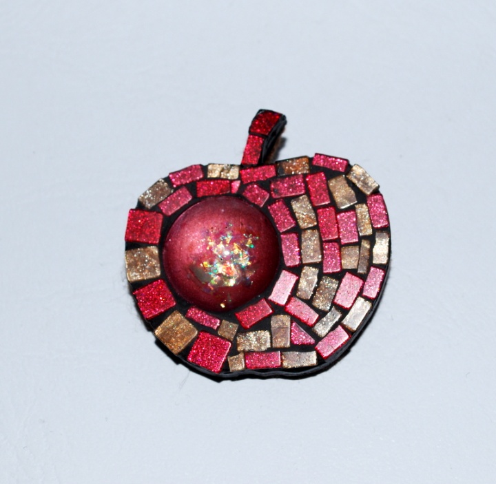 Brooch " Paradise apple ... " picture no. 2