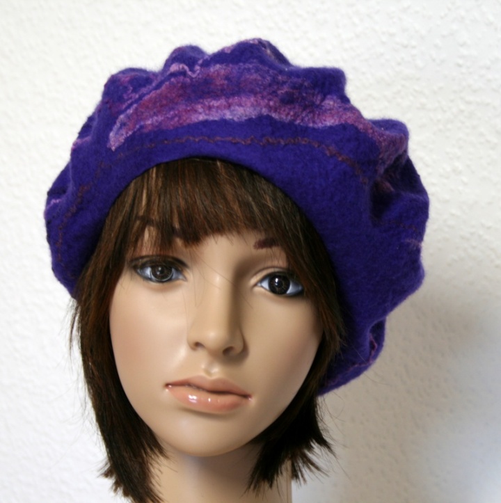 Beret " Spring & quot Paris;