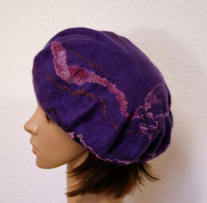 Beret " Spring & quot Paris; picture no. 2