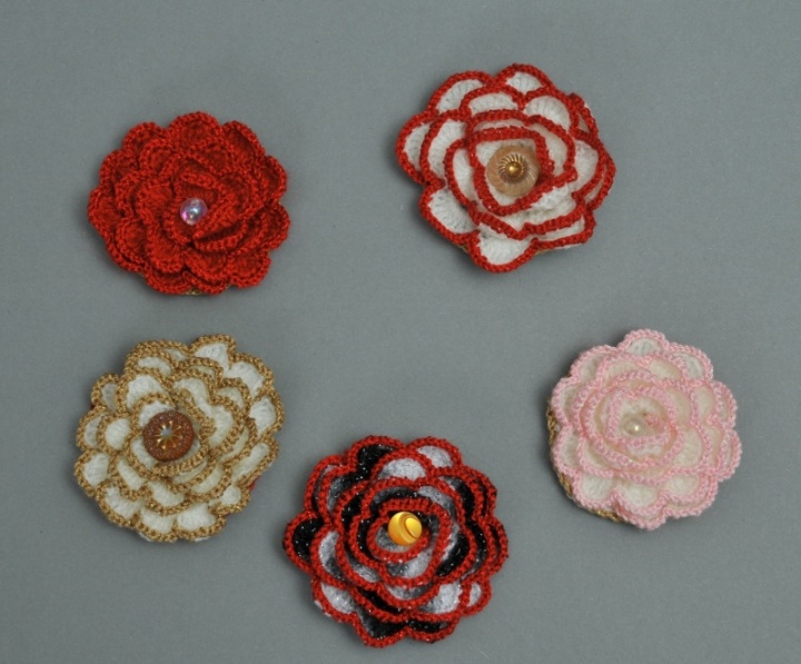 crocheted roses