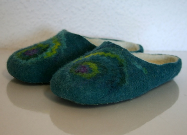 Slippers " Create "