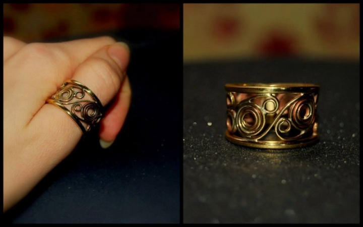 Brassy ring