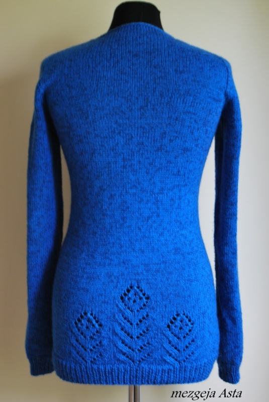 Cornflower sweater picture no. 2