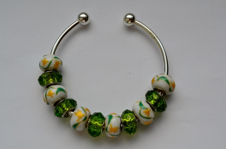 Bracelet from Pandora beads 3