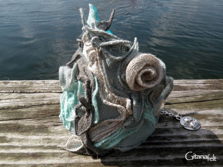 Linen bracelet " Lake Shore "