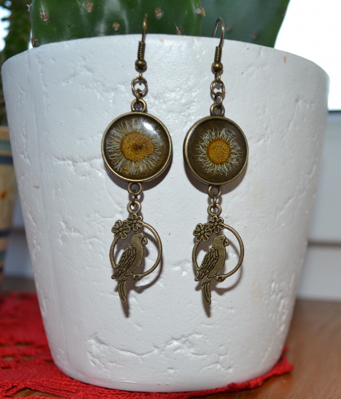 Earrings with camomile picture no. 2